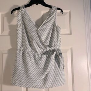 Banana Republic Faux Wrap Top Size XS